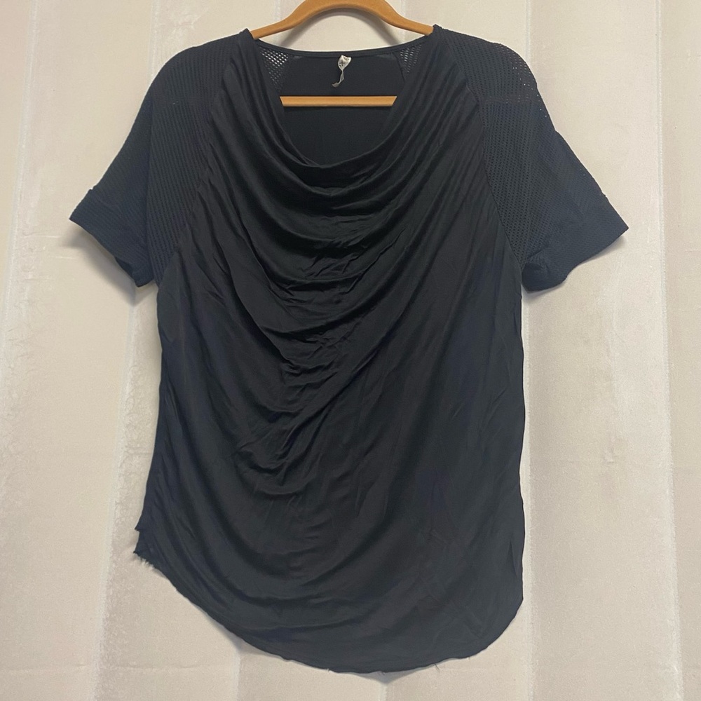 XCVI Women’s Top Small Ruching Mesh Panels Asymmetrical Hem Black Casual